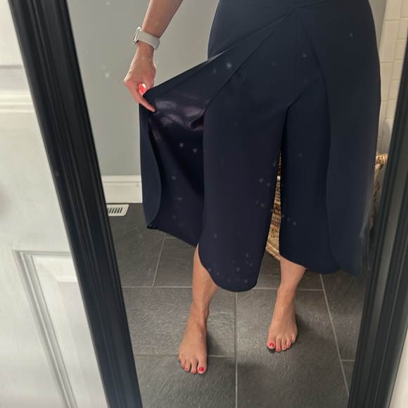 Wide leg, cropped, wrap pants - Picture 4 of 8